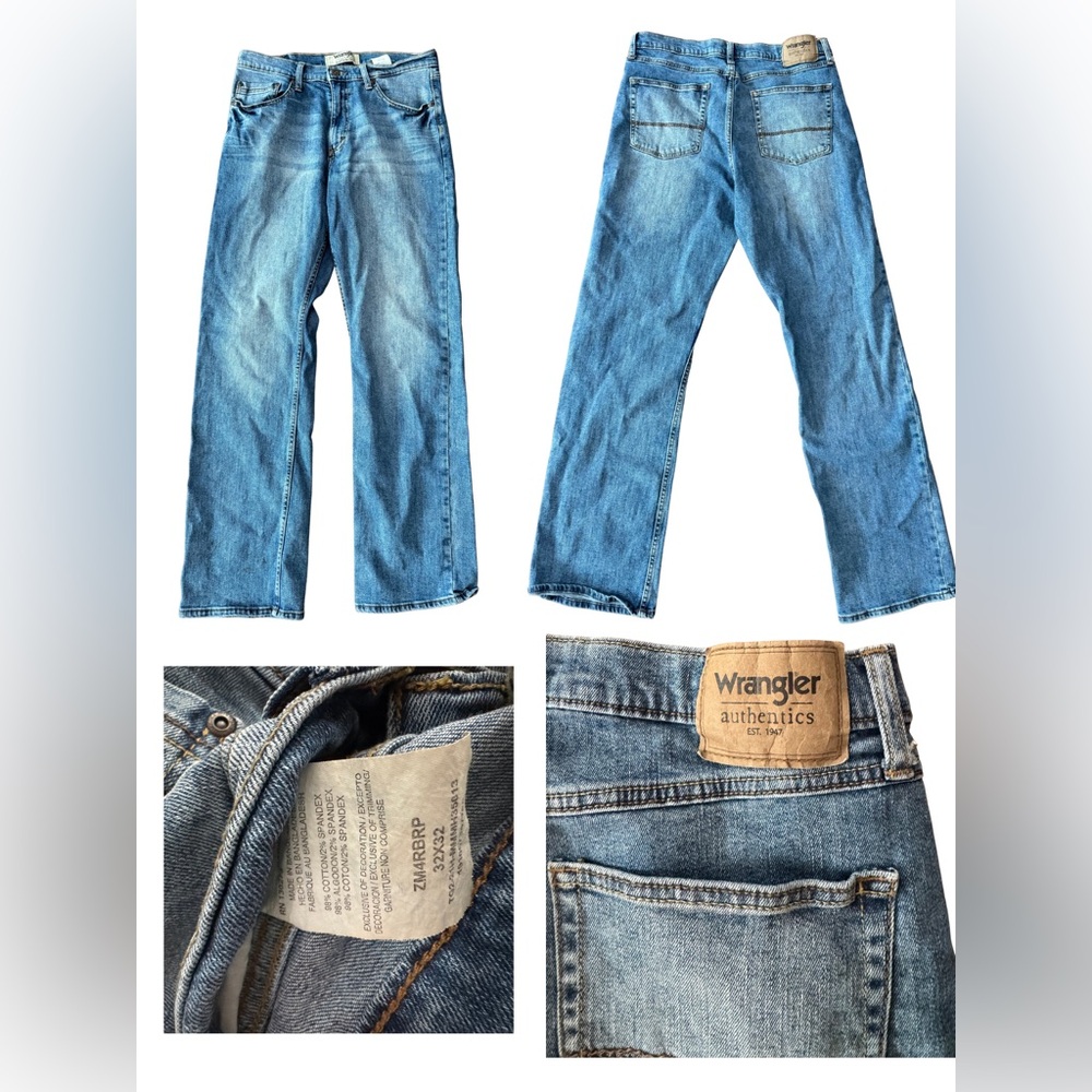 Wrangler Men's Light Blue Relaxed Jeans